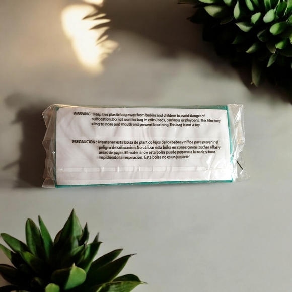 NWT Badgely Mischka Wallet - Picture 4 of 8